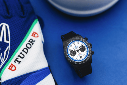 Karbon v hlavní roli: Nové Tudor Black Bay Chrono „Carbon 25”