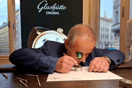 Umění řemesla v podání Glashütte Original pod patronací Hodinářství Bechyně 