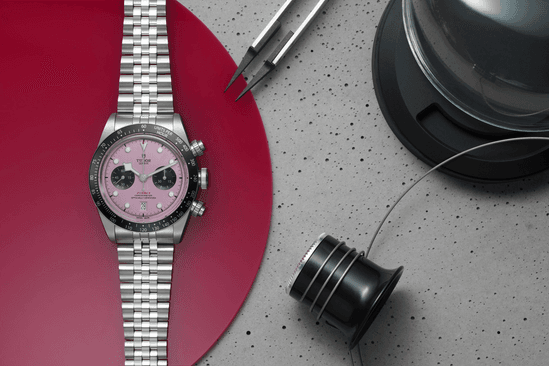 Růžová odvaha: Nové Tudor Black Bay Chrono „Pink”