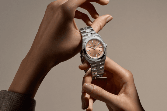 LE Vacheron Constantin Overseas Self-Winding Ultra-Thin